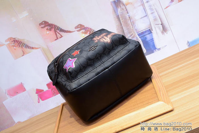 COACH蔻馳 31499新款 男女通用款塗鴉 PVC拼皮 休閒雙肩背包 旅行包  Chz1535